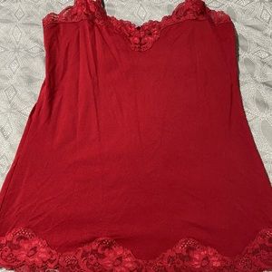 👗4/$20 - Smart Set lace trim layering tank